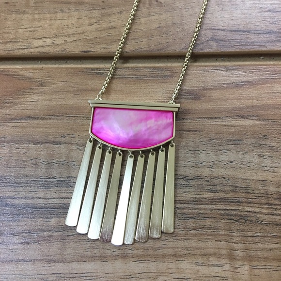 Kendra Scott Jewelry - NWT Kendra Scott Ellen Necklace (Pink)